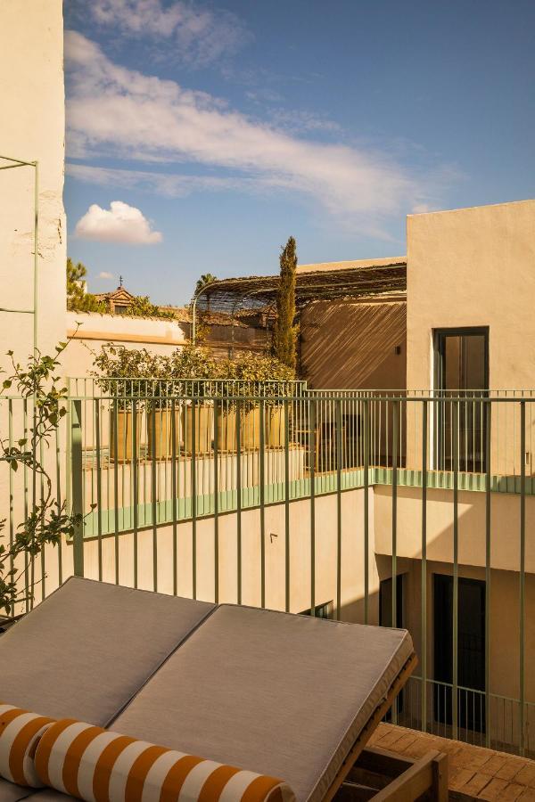 Bos*Cos Apartments Sevilla Bagian luar foto