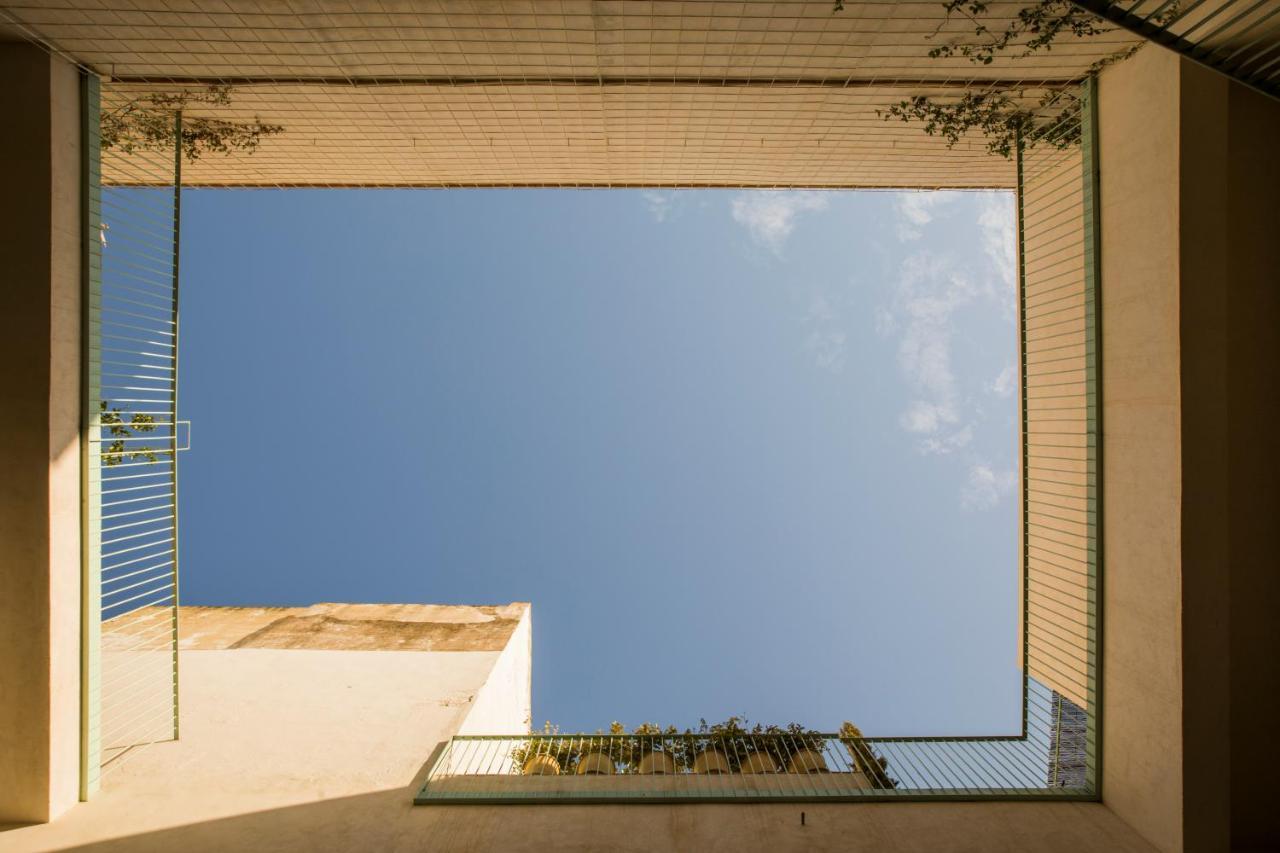 Bos*Cos Apartments Sevilla Bagian luar foto